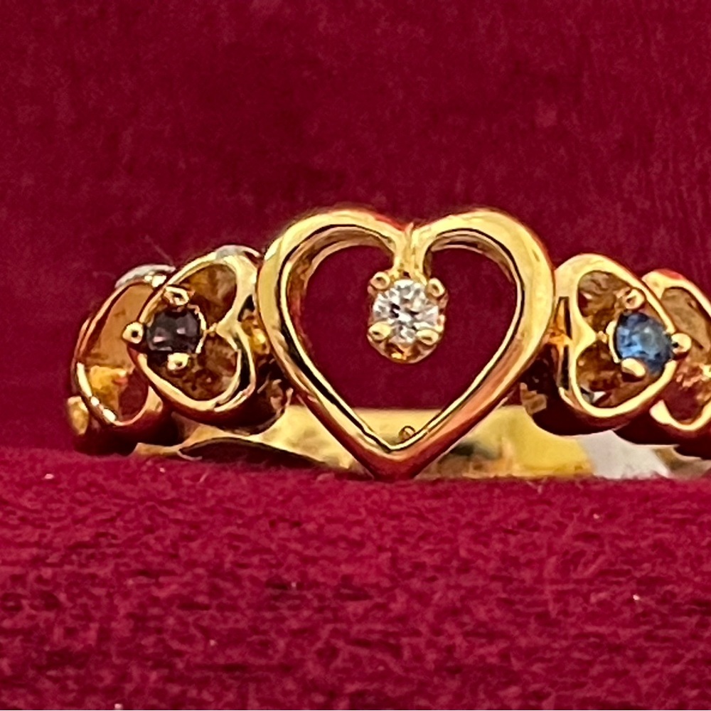Gold Tone seventh Heart CZ Ring Purple Blue Clear Stone Size 6.75 - Picture 12 of 16